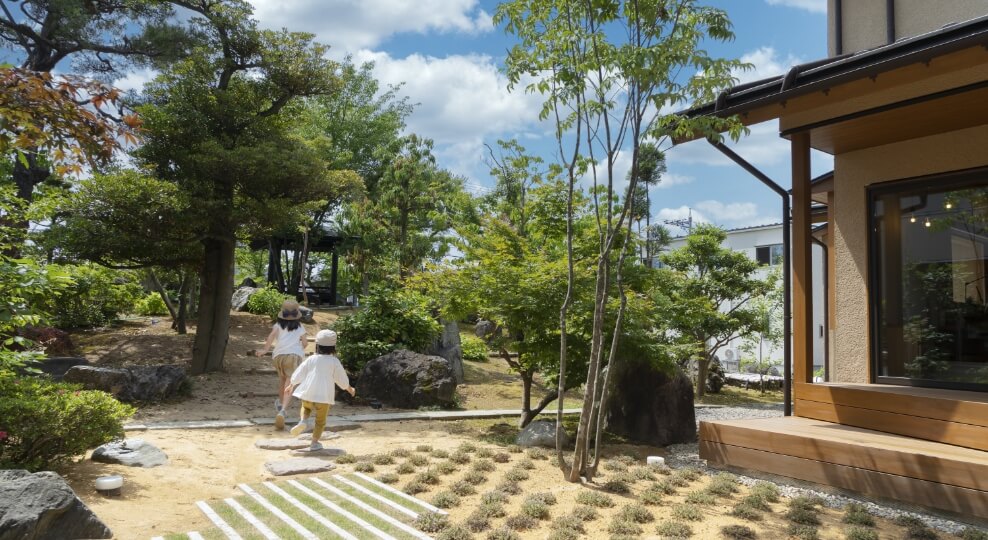 地の声を聴く