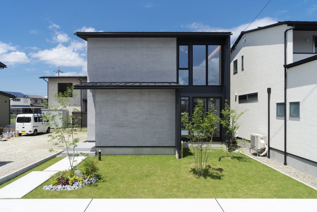 ながもり木箱展示場
