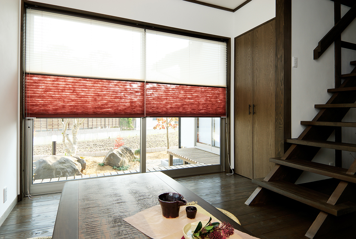 お庭の景色が楽しめるリビング